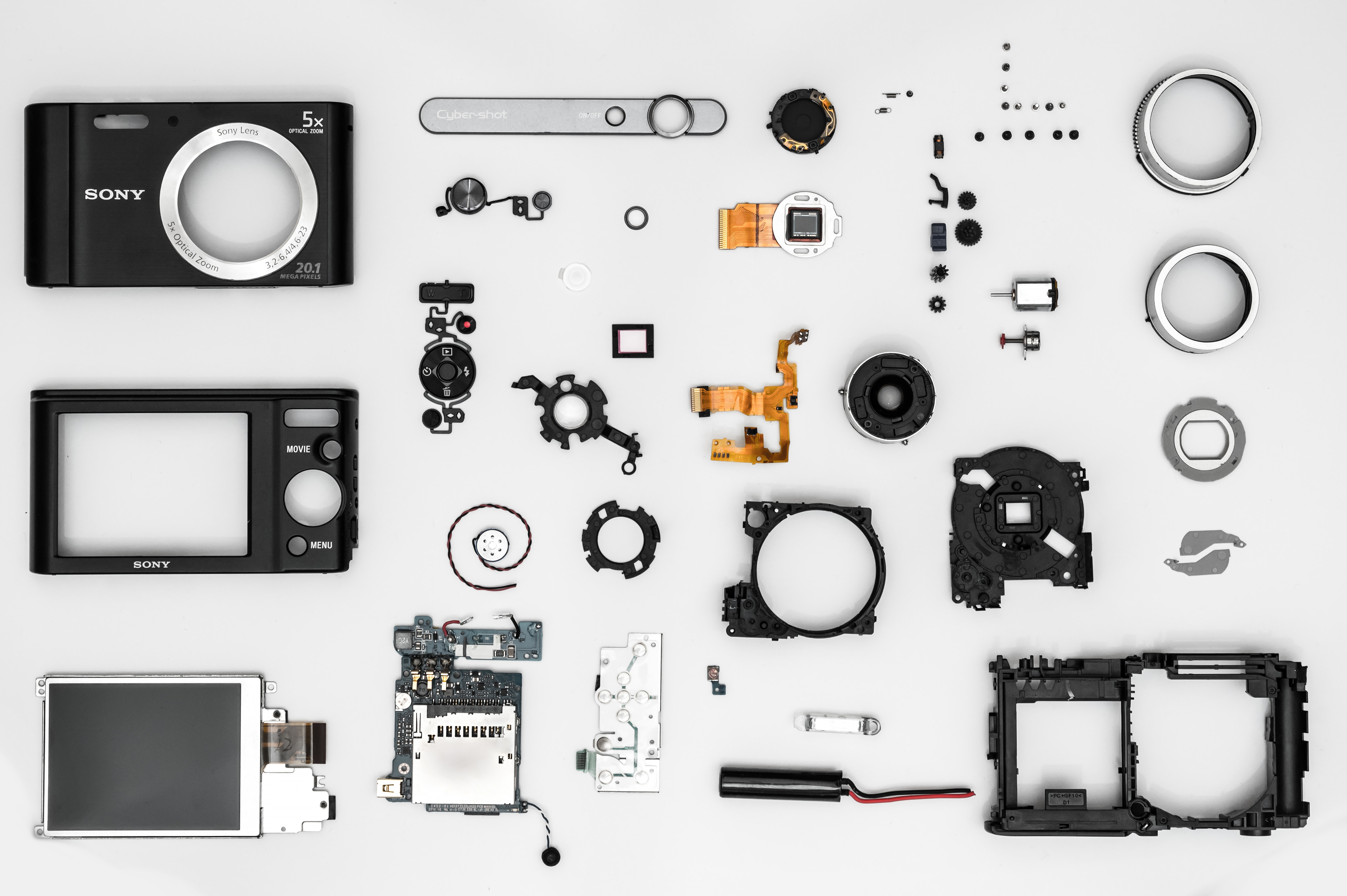 buttons-camera-circuits-1476316